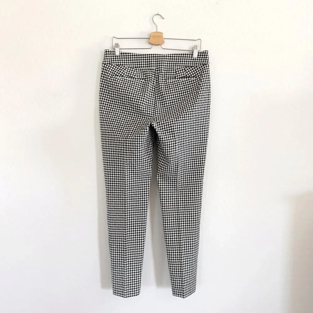 Talbots bold houndstooth
